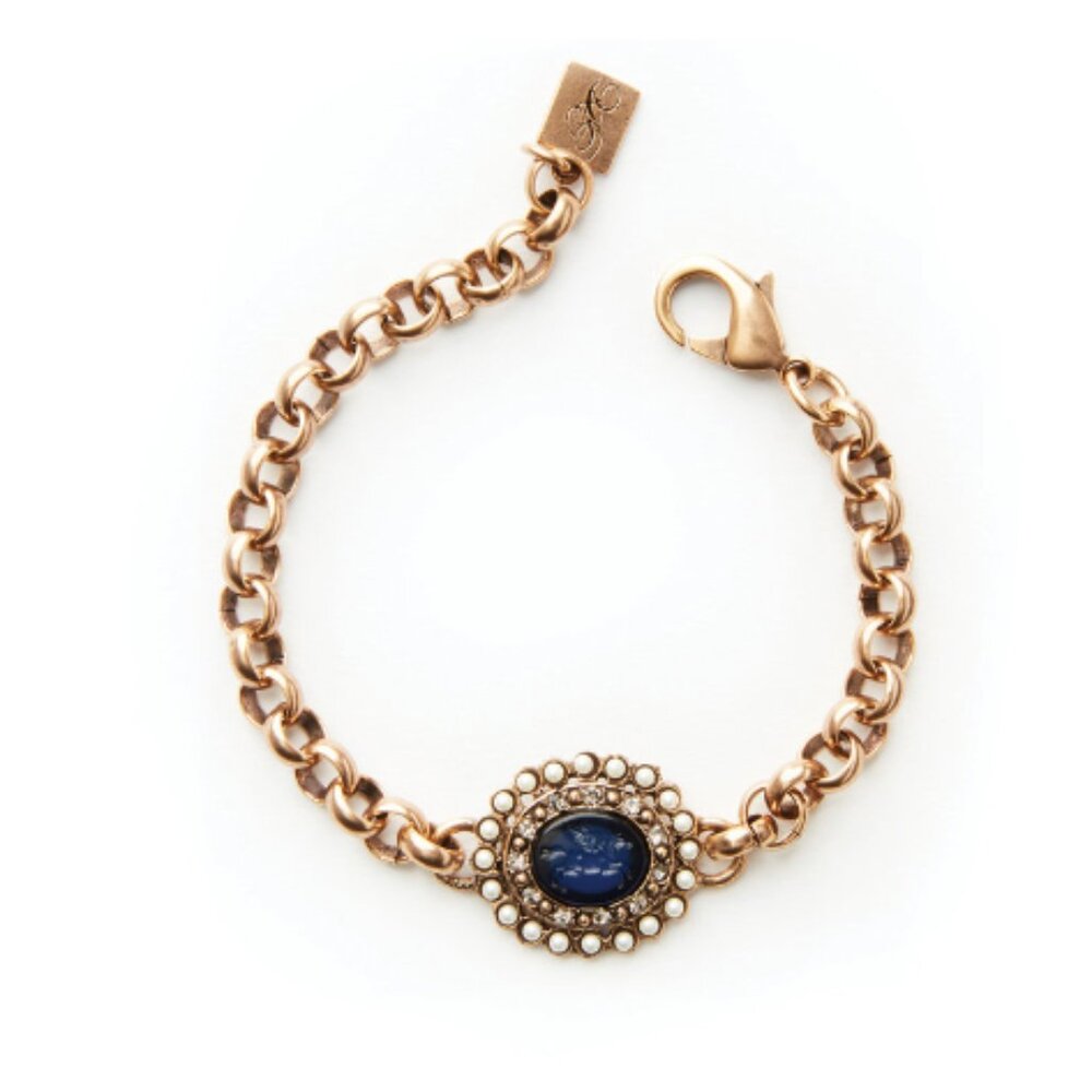 Merengo Intaglio Bracelet from Fallen Aristocrat